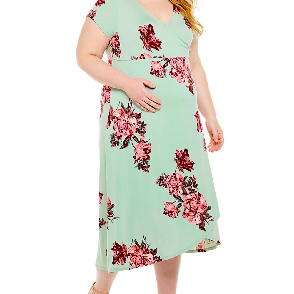 XL maternity dress
